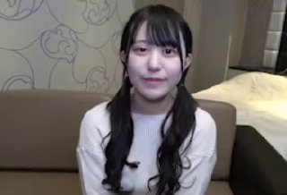 美眉嚐嚐你的淫穴